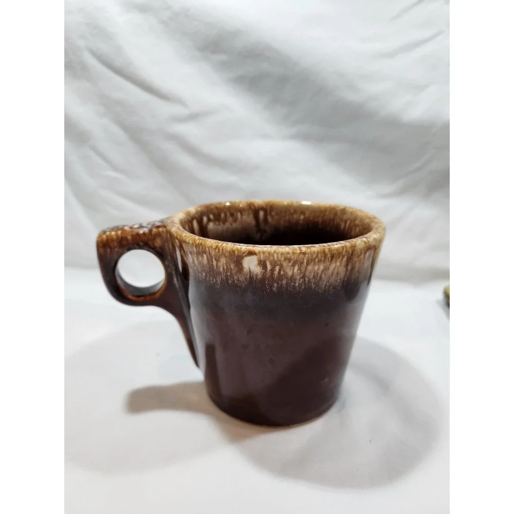 Vintage Hand Mixer- TAPLIN MFG CO. NEW BRITAIN CONN.USA & HULL OVENPROOF USA MUG